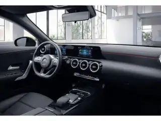 Vehicle image thumbnail, number 9