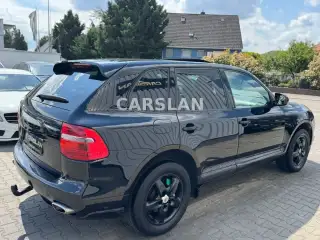 Vehicle image thumbnail, number 9