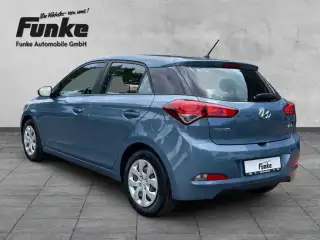 Vehicle image thumbnail, number 2
