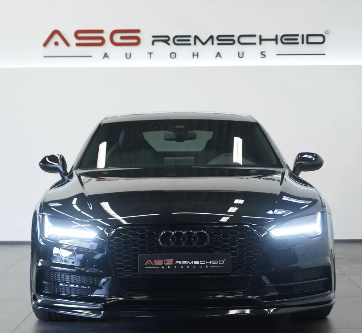 Vehicle image, number 4