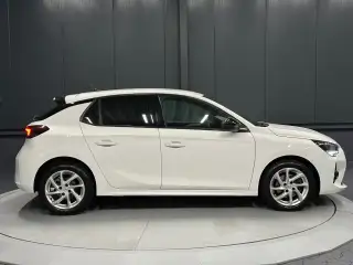 Vehicle image thumbnail, number 6