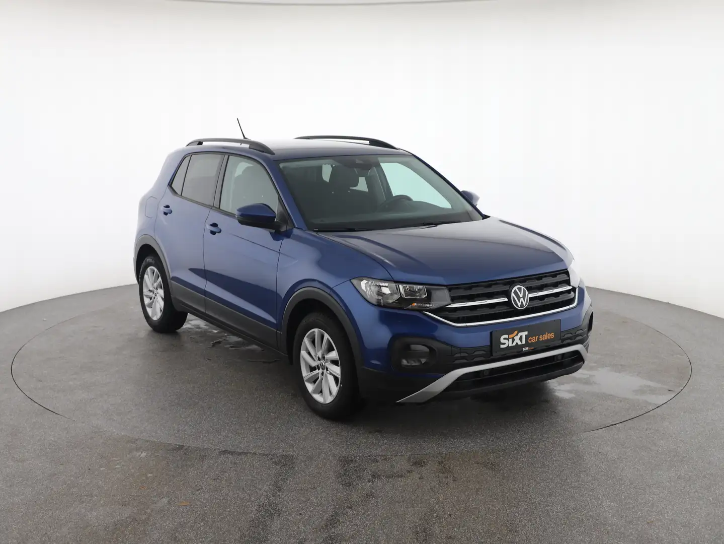 Vehicle image, number 1