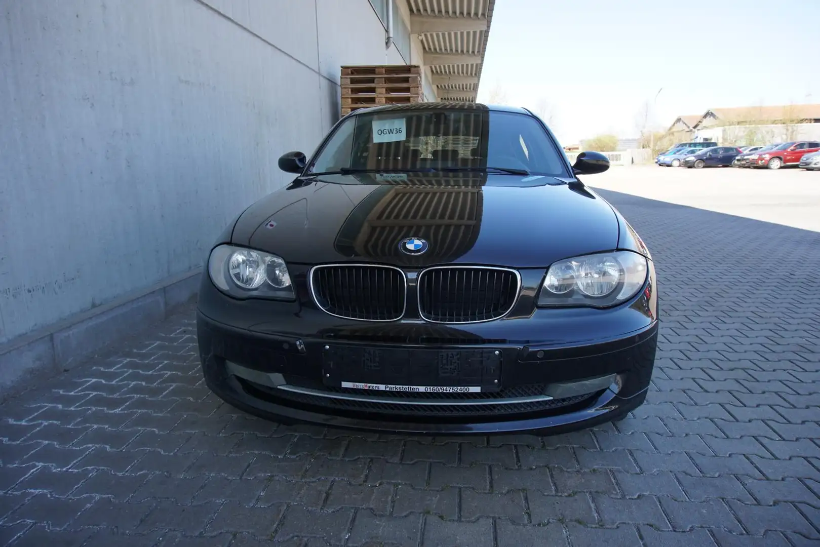Vehicle image, number 5