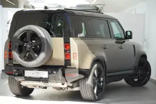 Vehicle image thumbnail, number 7