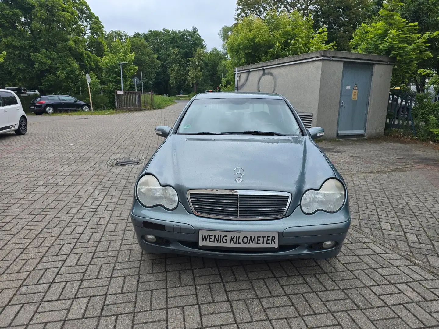 Vehicle image, number 3