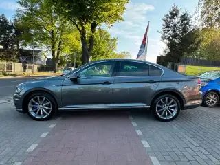Vehicle image thumbnail, number 8