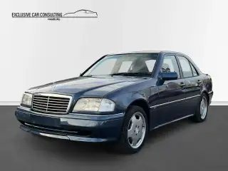 Vehicle image thumbnail, number 3