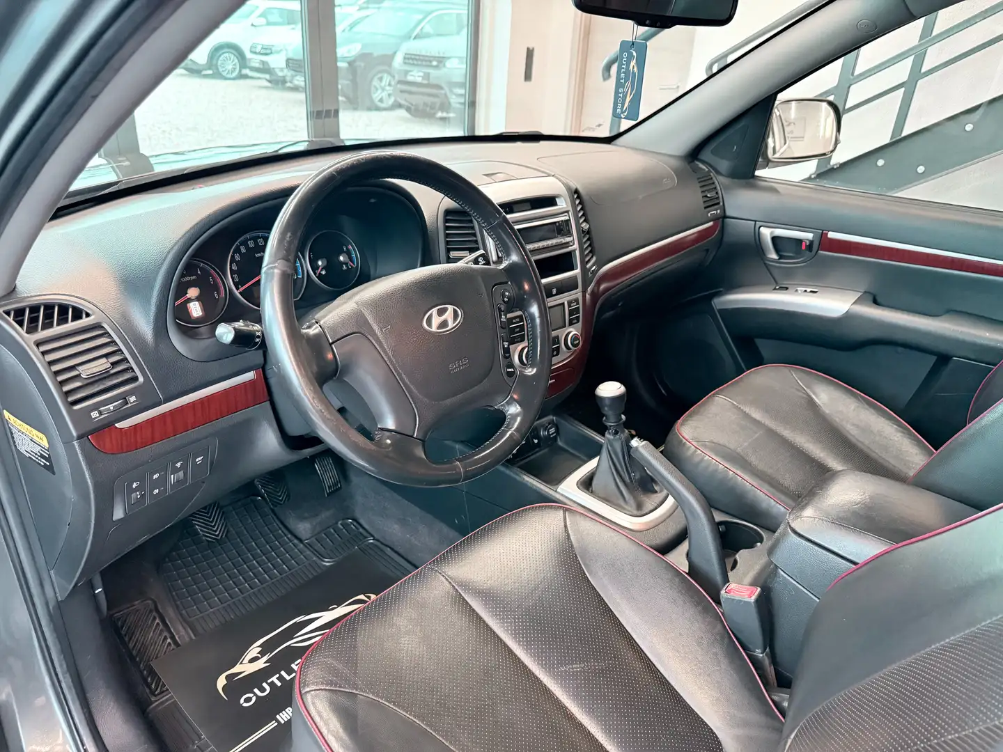 Vehicle image, number 6