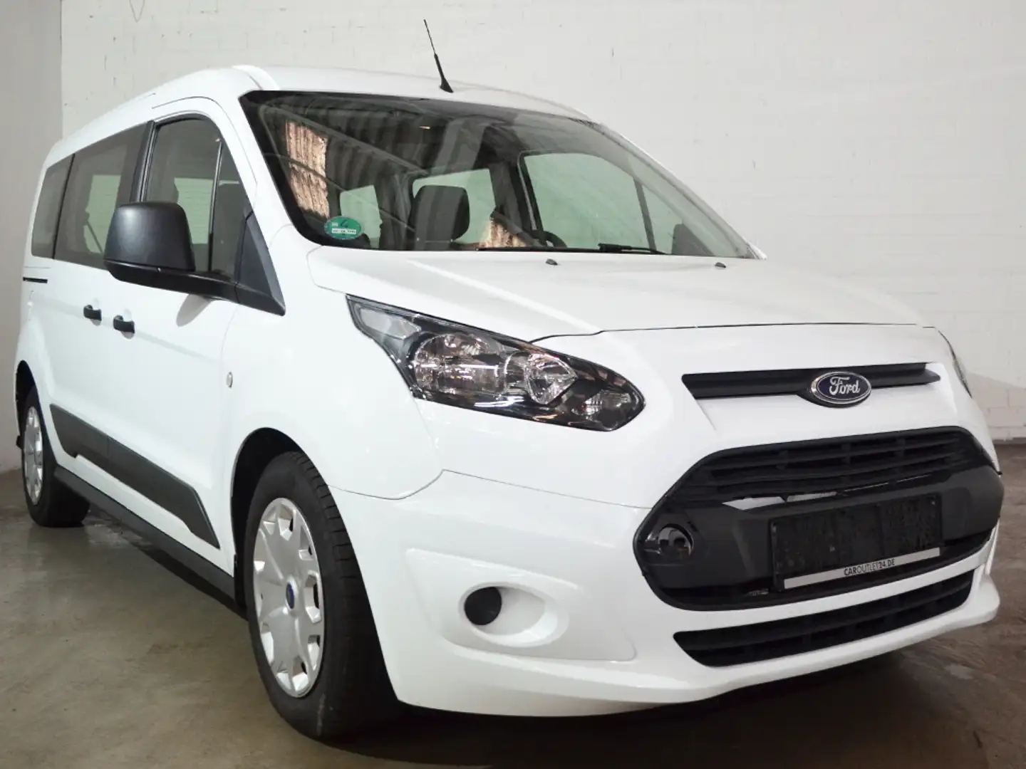 Vehicle image, number 4