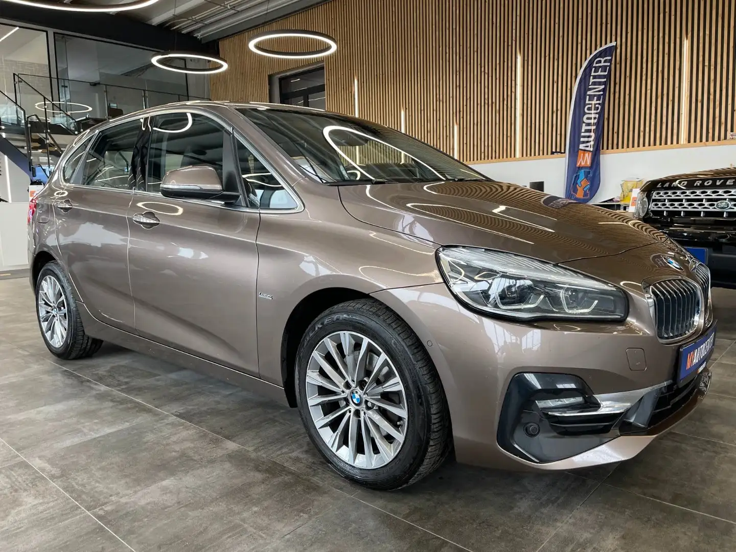 Vehicle image, number 3