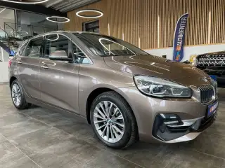 Vehicle image thumbnail, number 3
