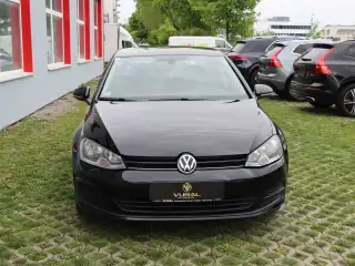 Vehicle image thumbnail, number 3