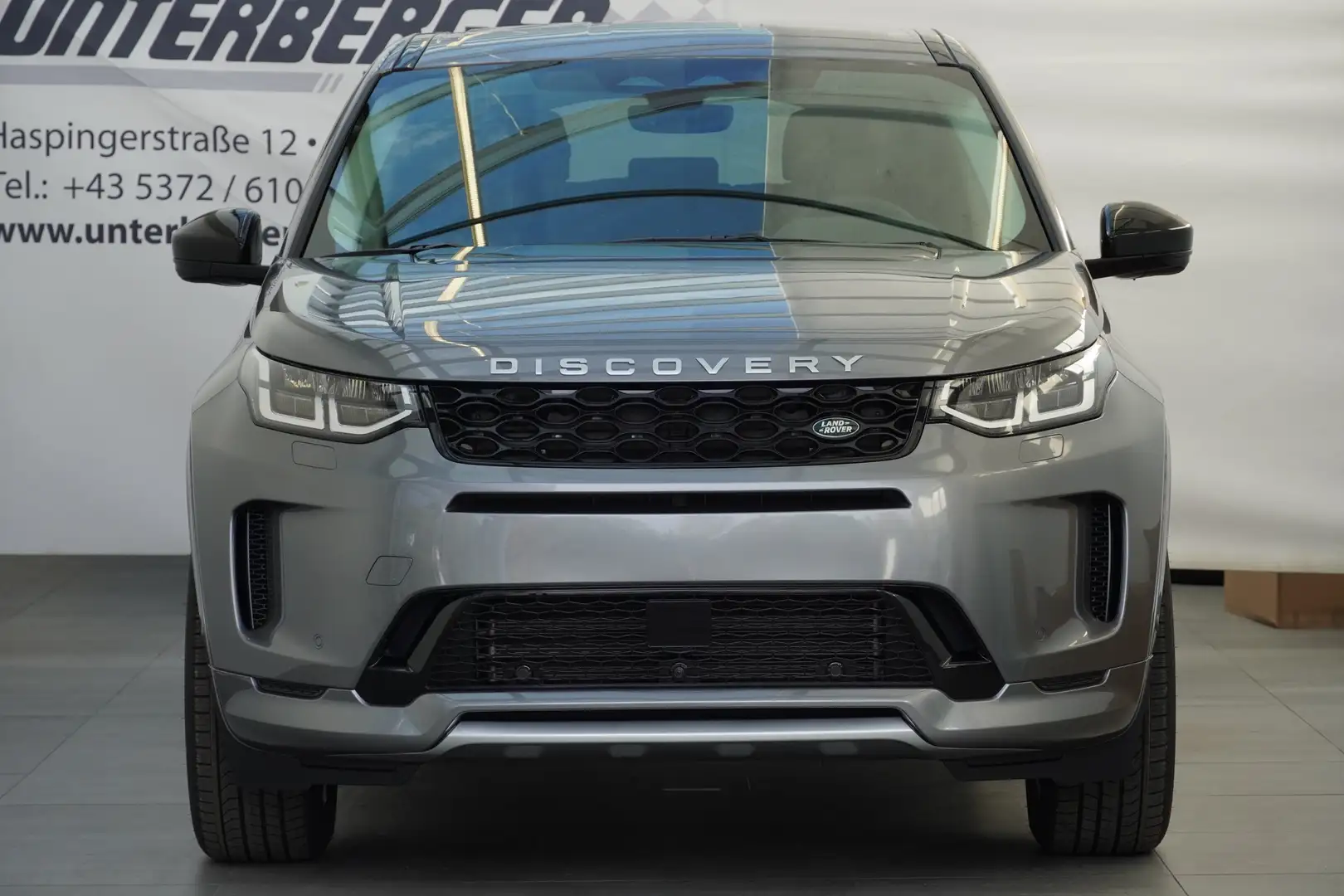 Vehicle image, number 4