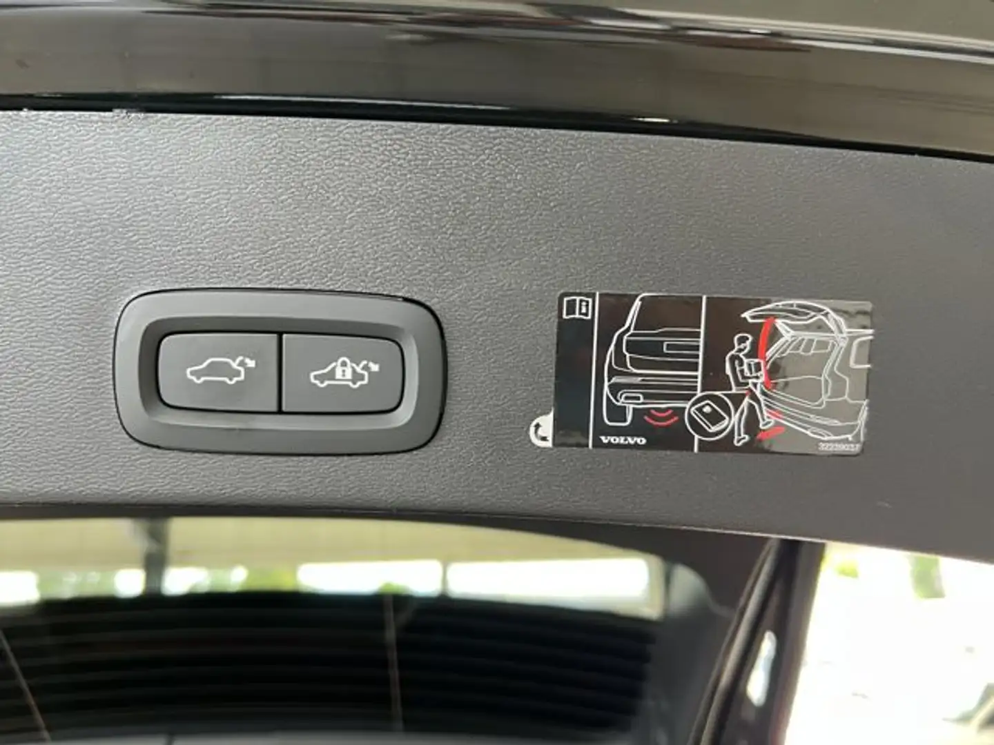 Vehicle image, number 15