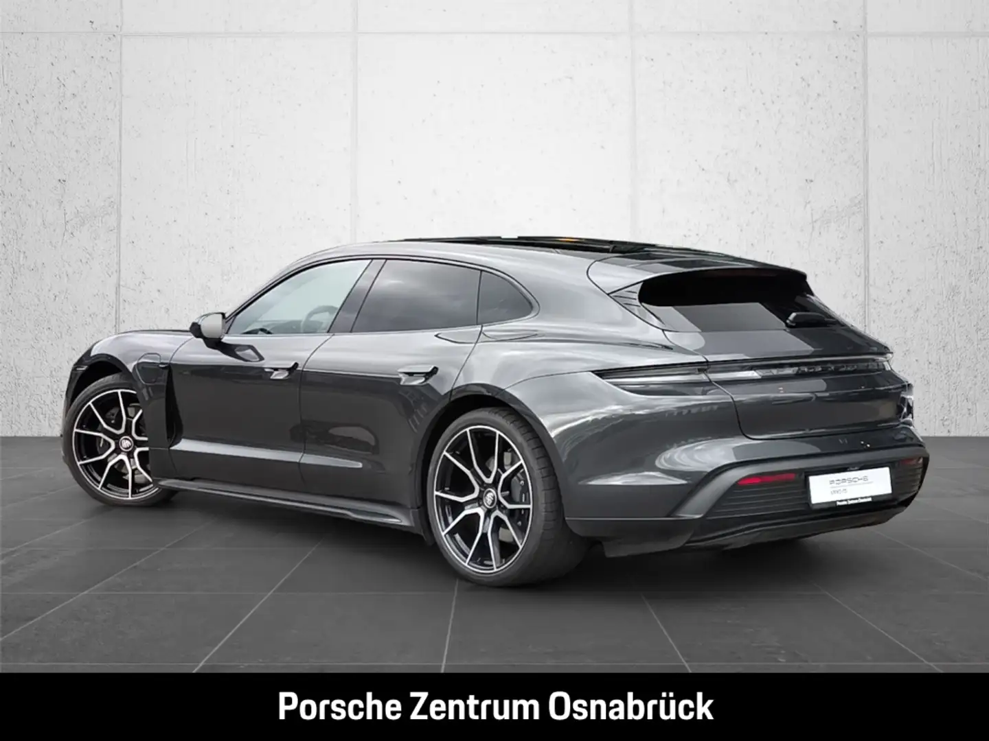 Vehicle image, number 3