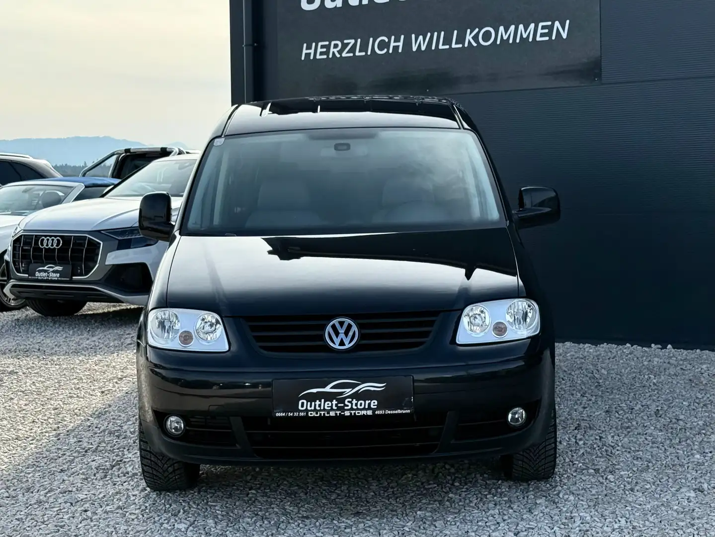 Vehicle image, number 2