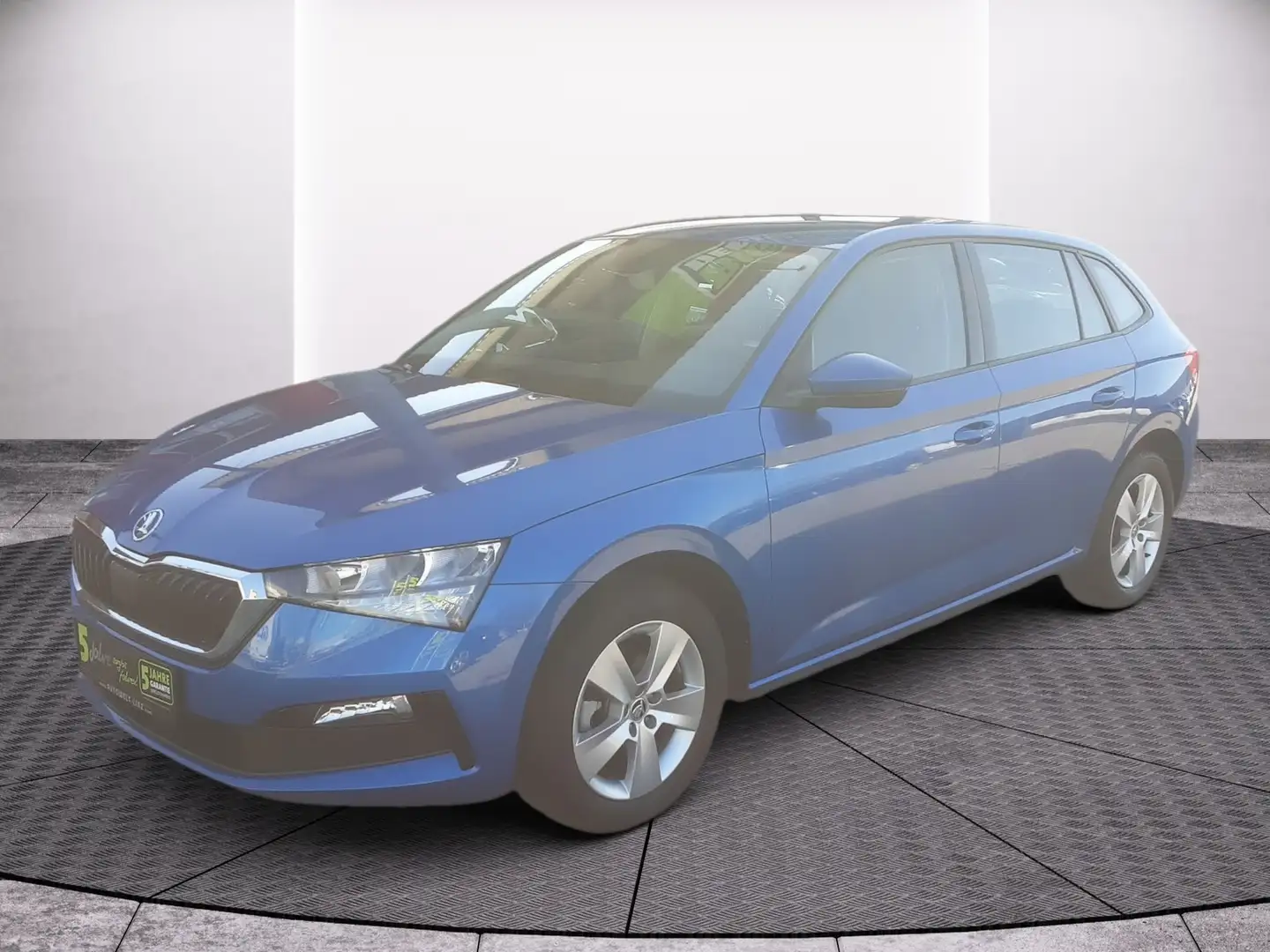 Vehicle image, number 3