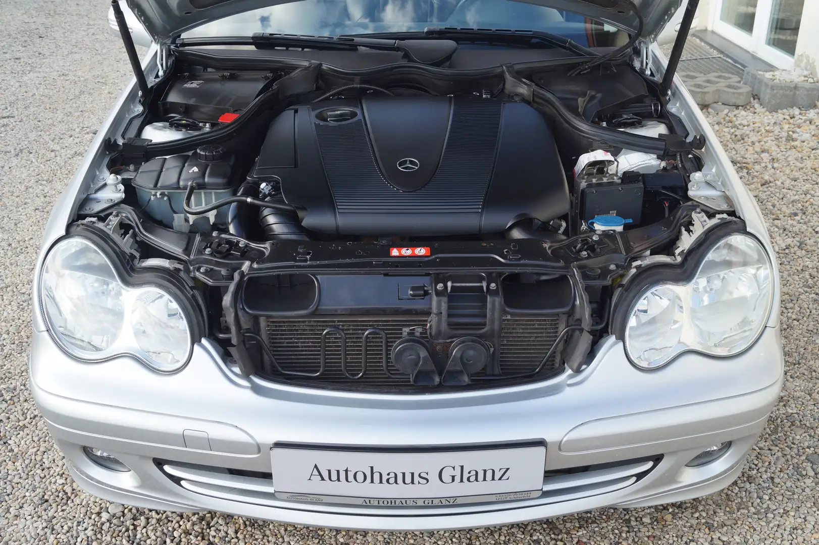 Vehicle image, number 18