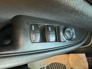 Vehicle image thumbnail, number 14