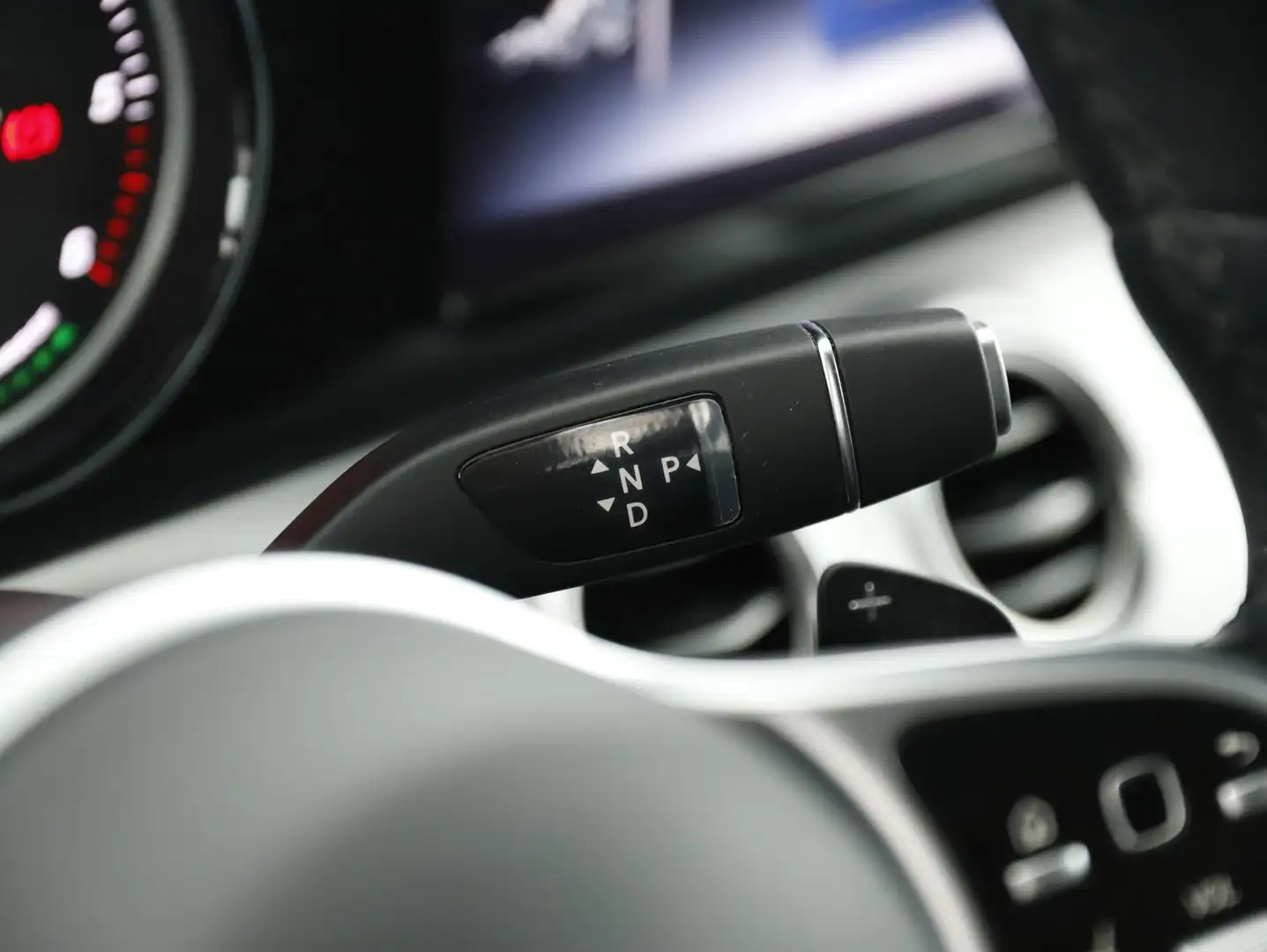 Vehicle image, number 7
