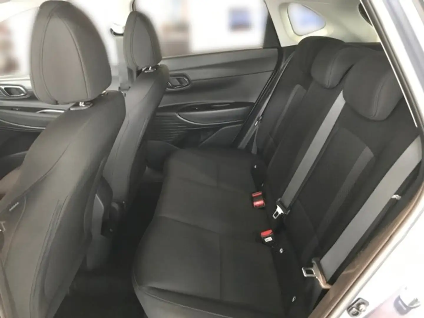 Vehicle image, number 9