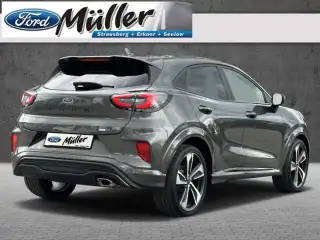 Vehicle image thumbnail, number 4