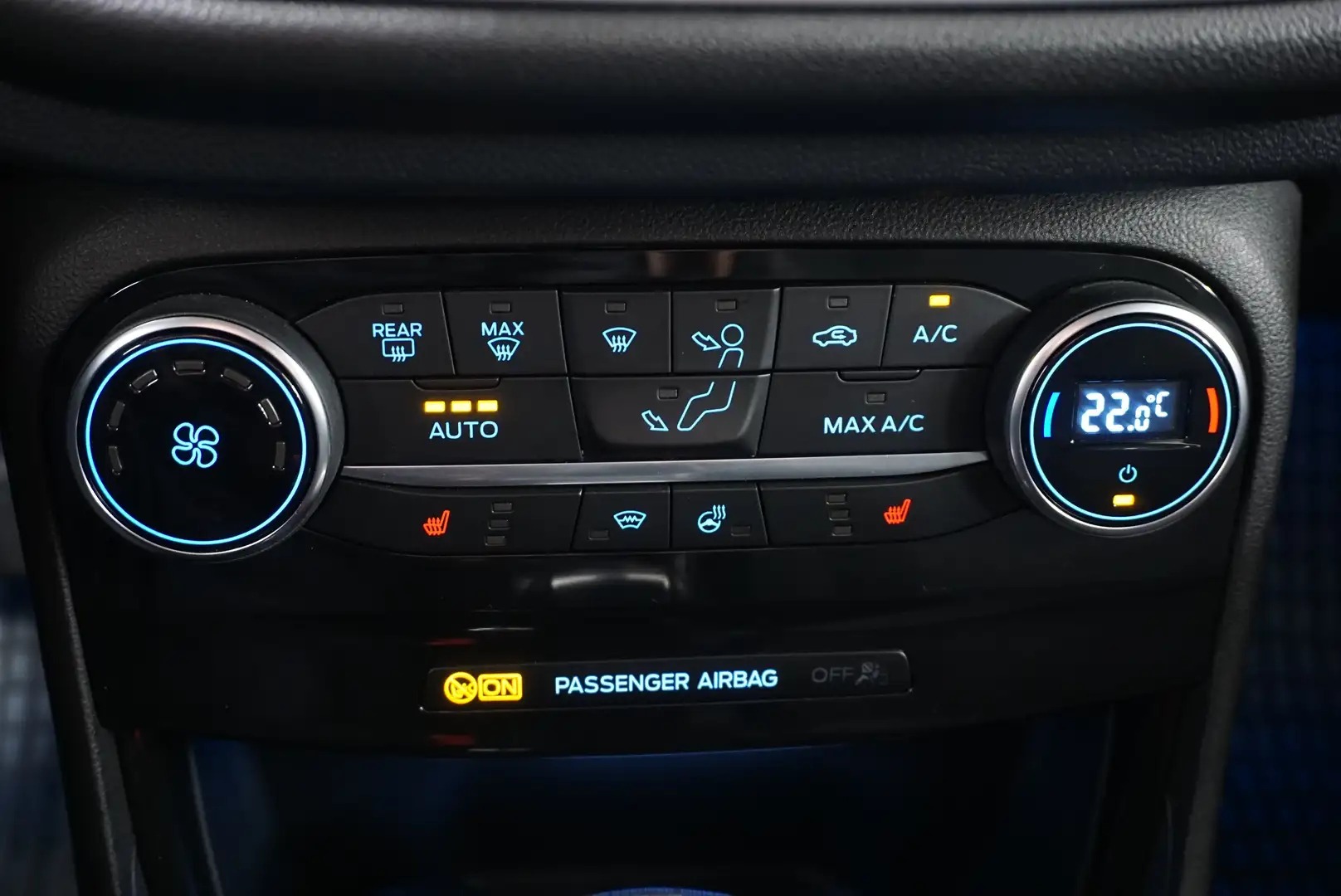 Vehicle image, number 7