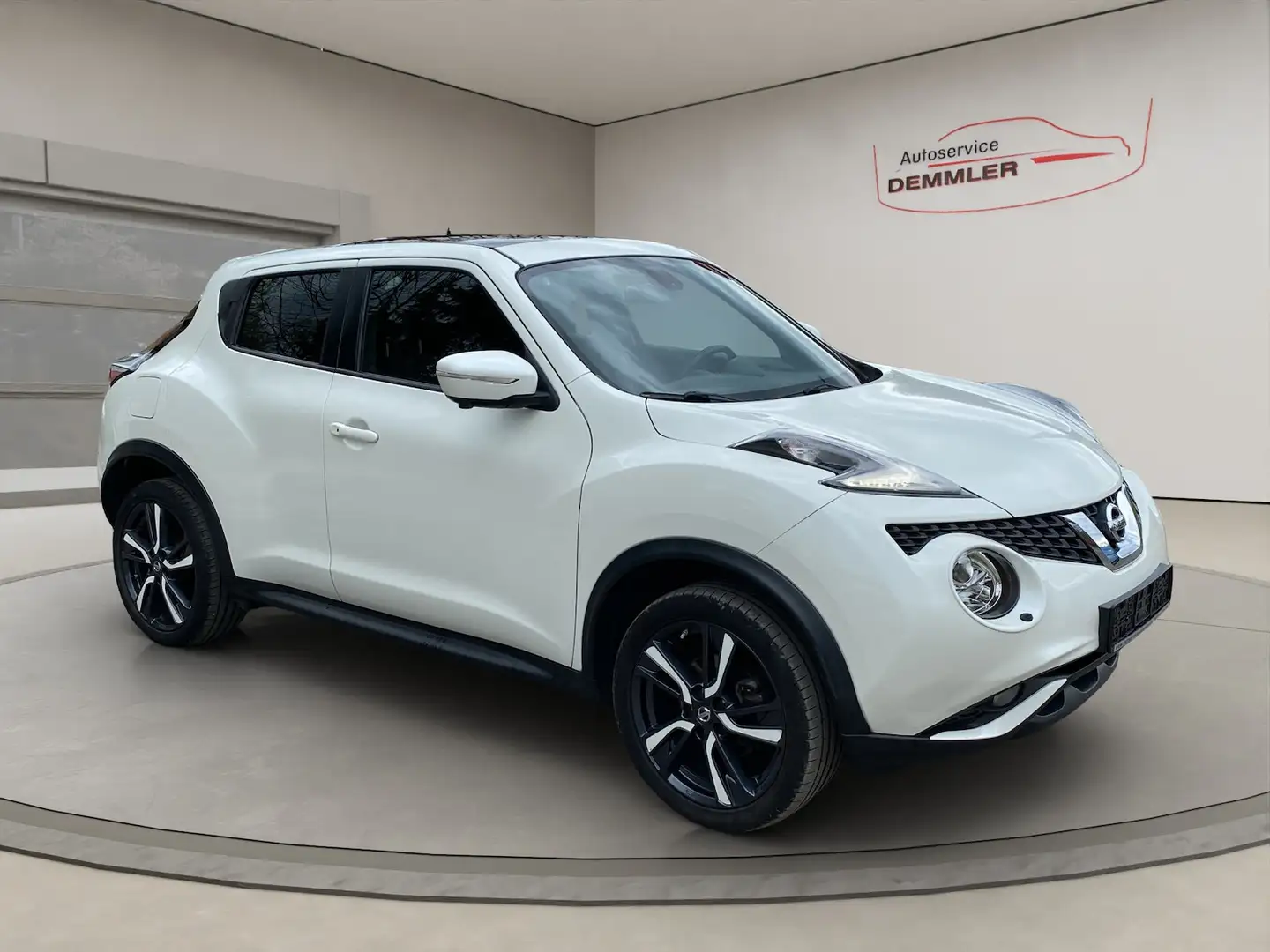 Vehicle image, number 3