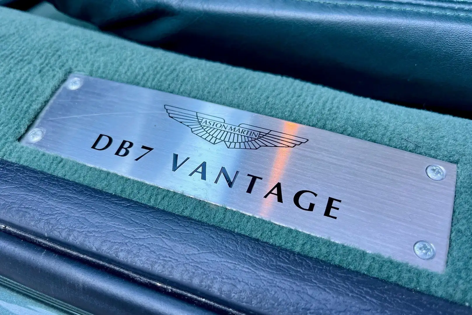 Vehicle image, number 4