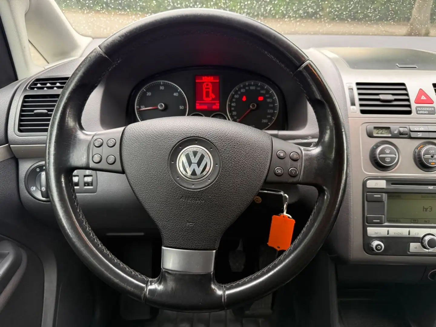 Vehicle image, number 15