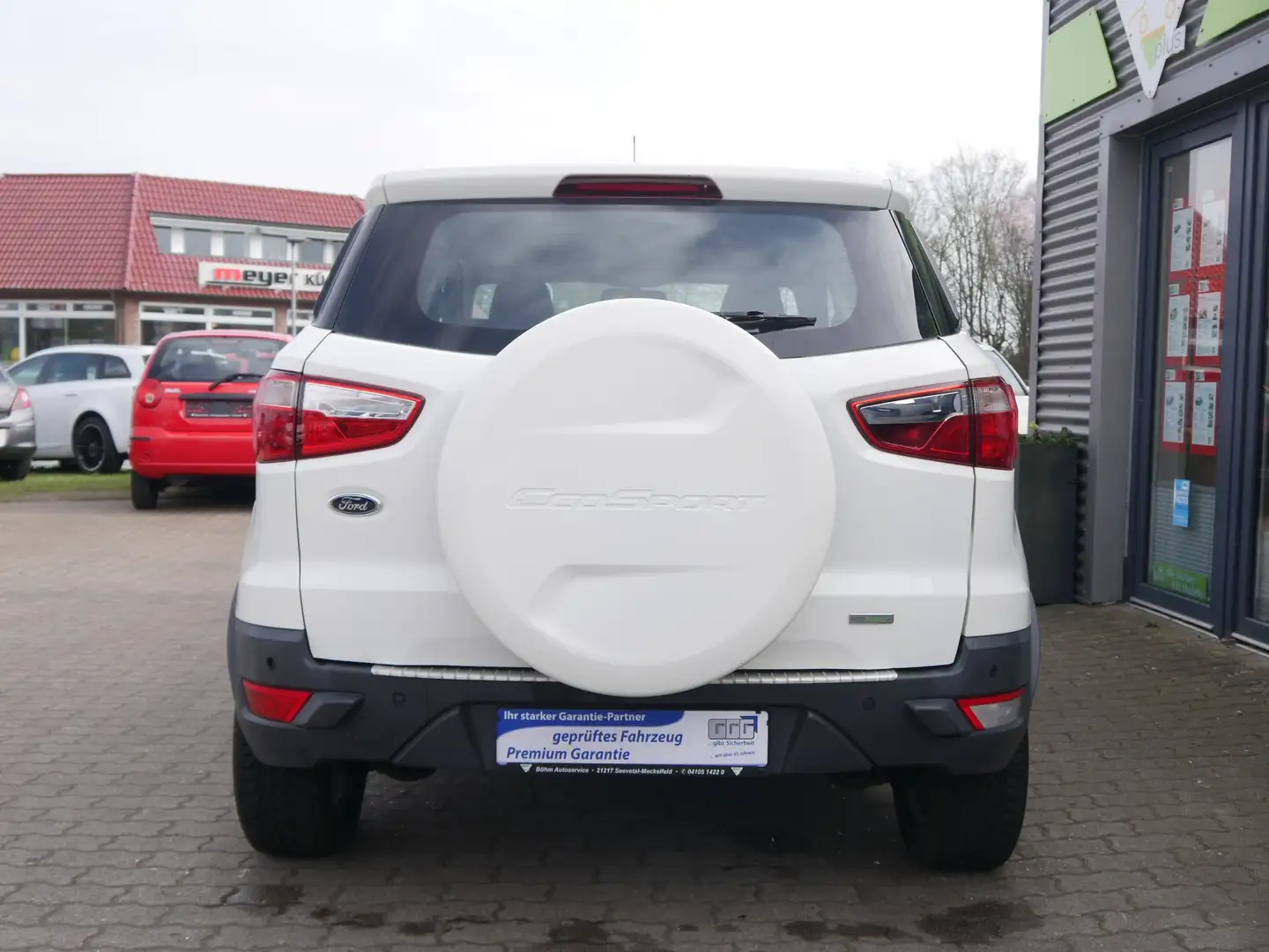 Vehicle image, number 6