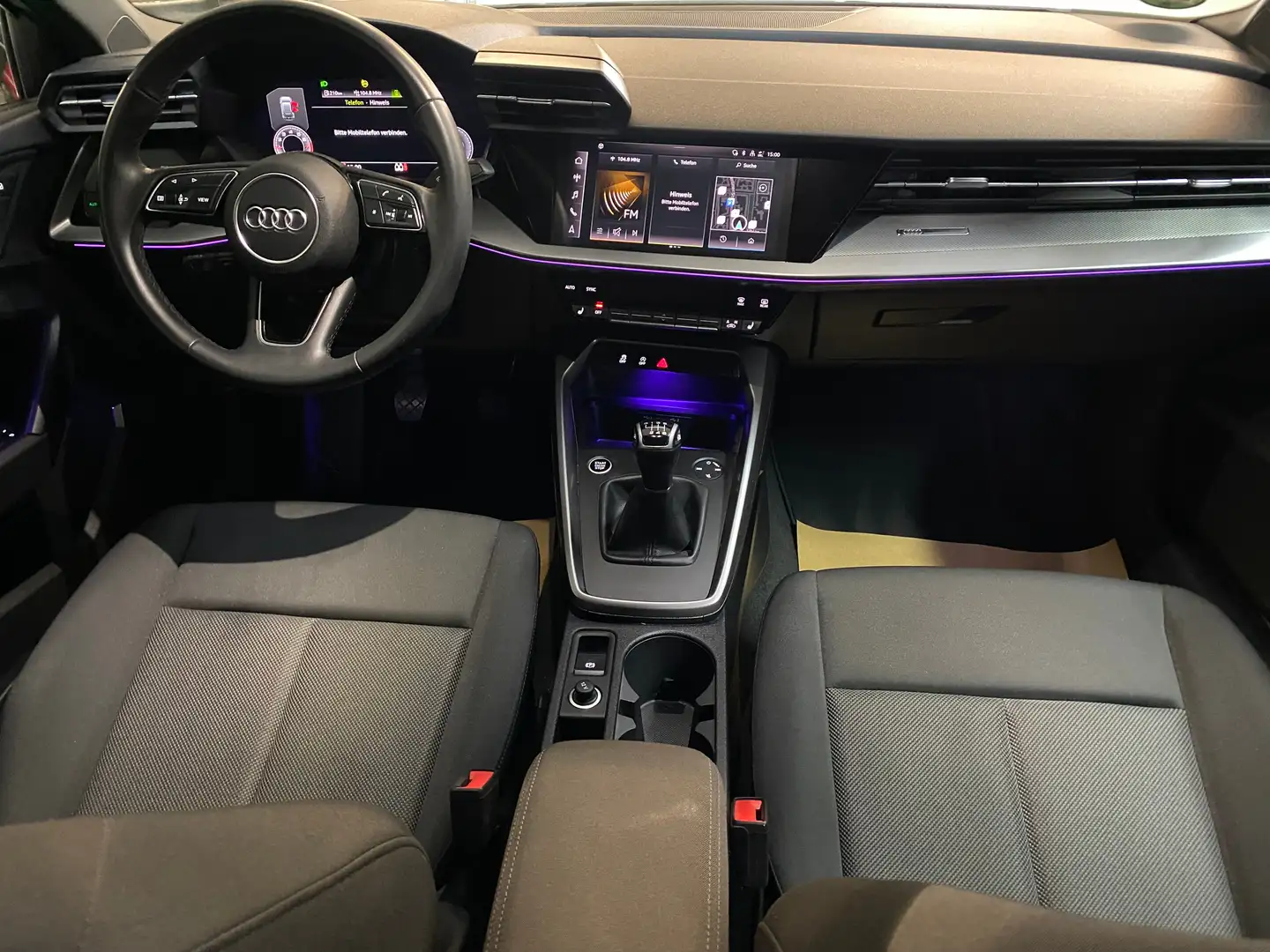 Vehicle image, number 7