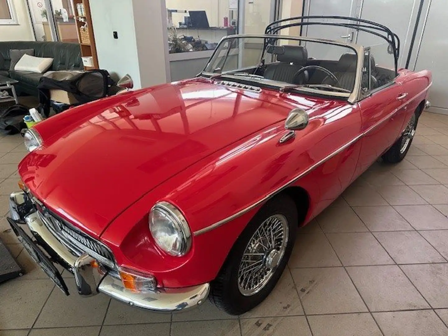 Vehicle image, number 1