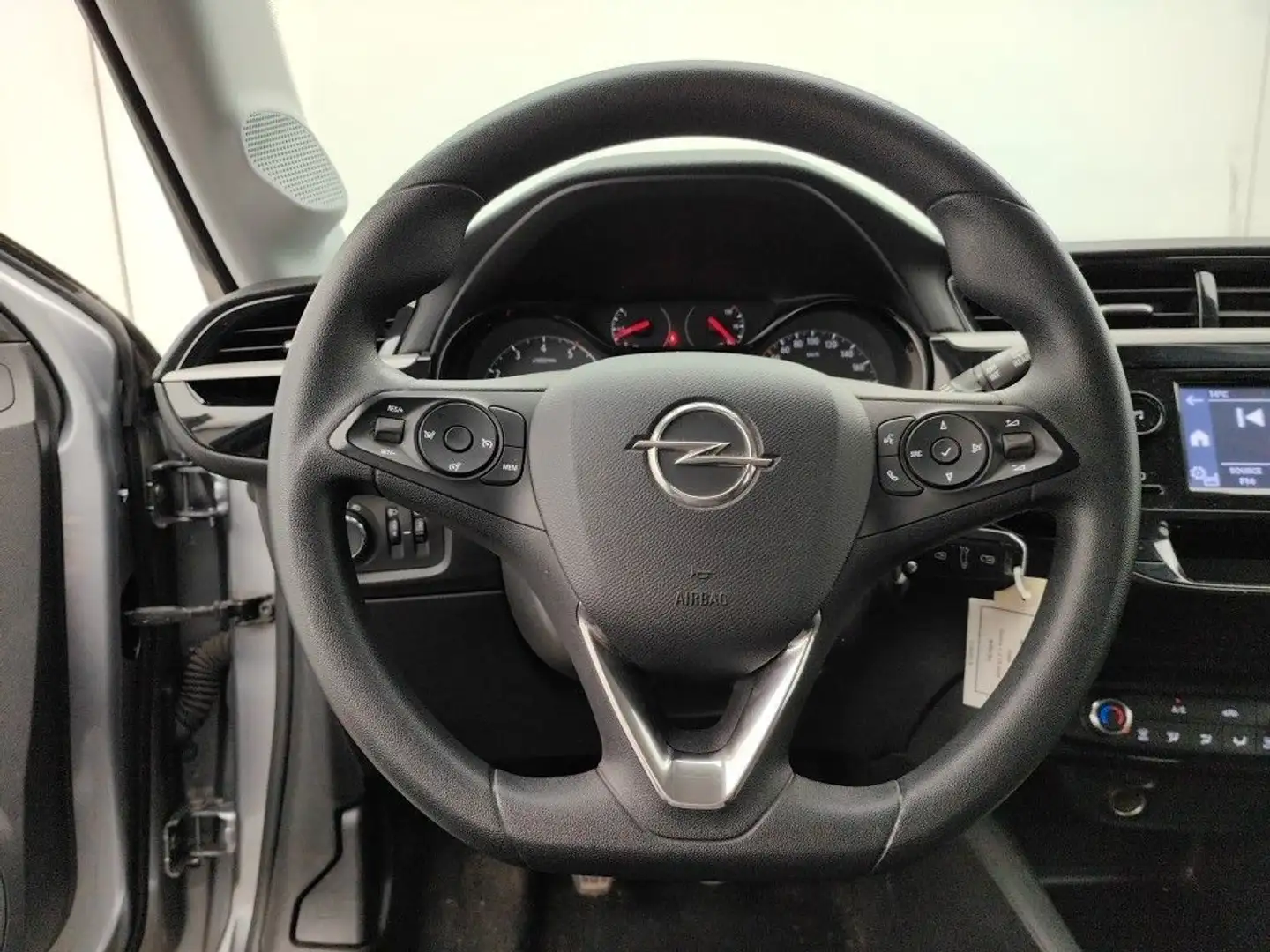 Vehicle image, number 6