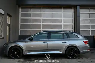 Vehicle image thumbnail, number 6