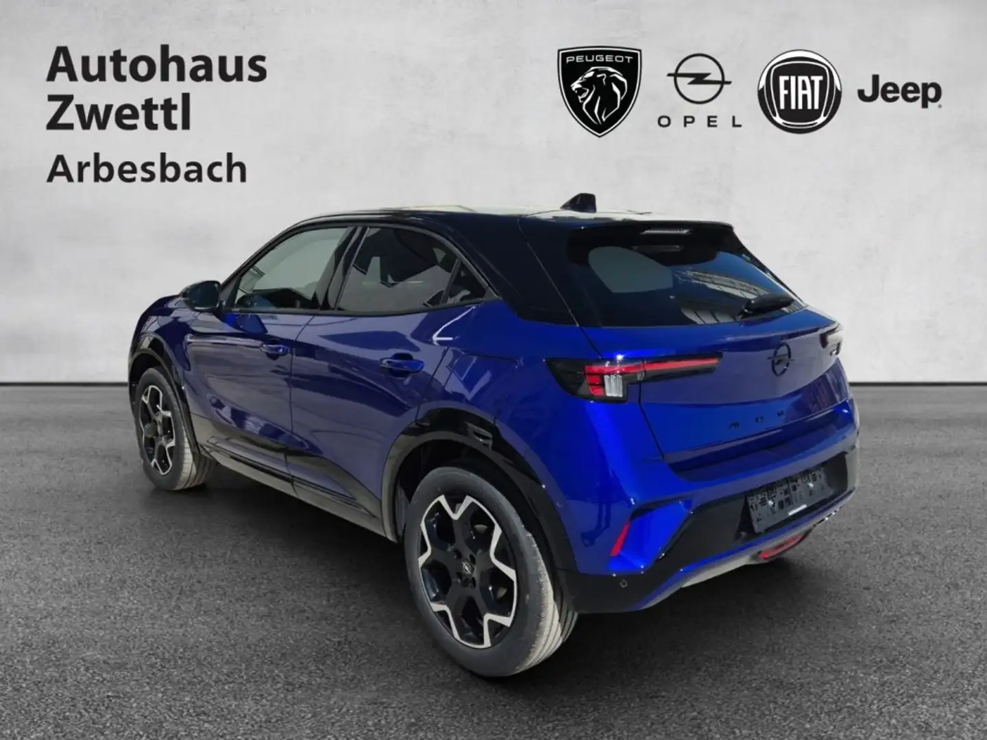 Vehicle image, number 4