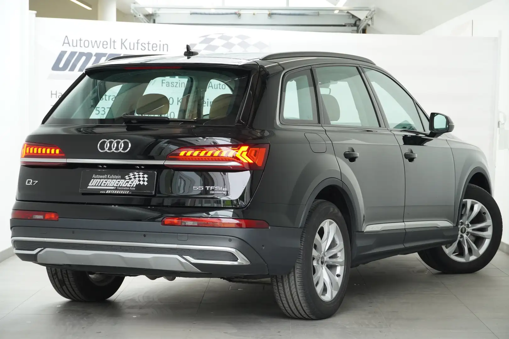 Vehicle image, number 7