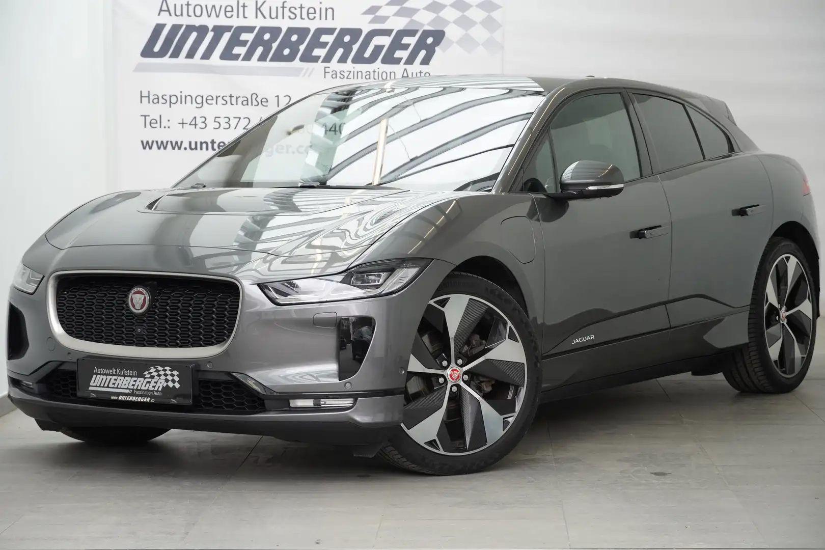Vehicle image, number 2