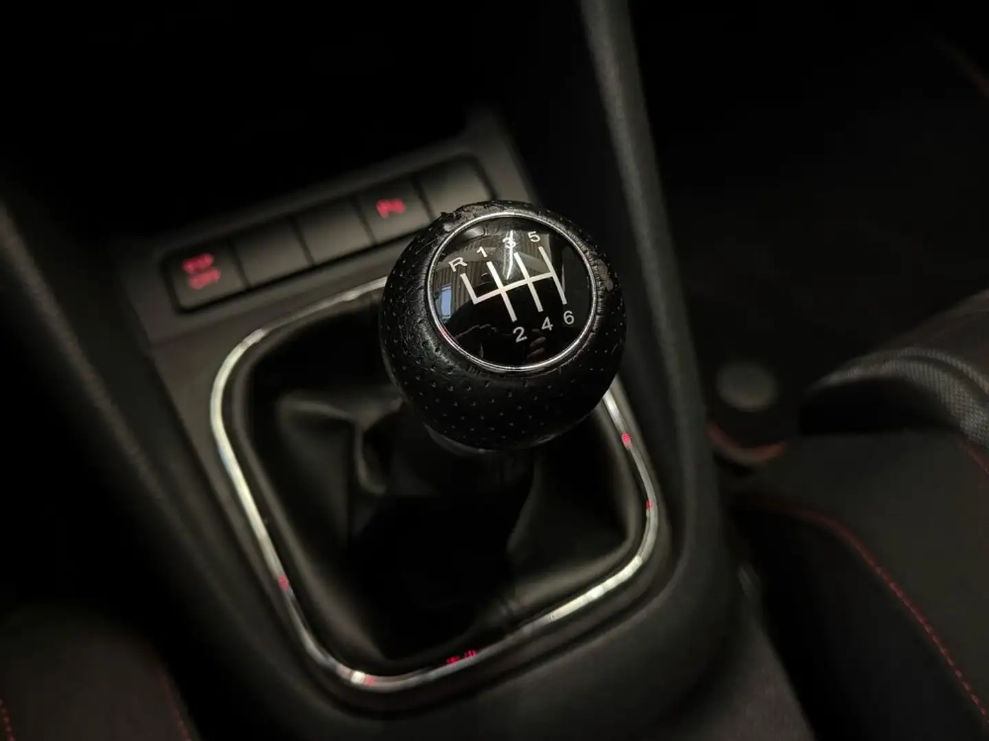 Vehicle image, number 17