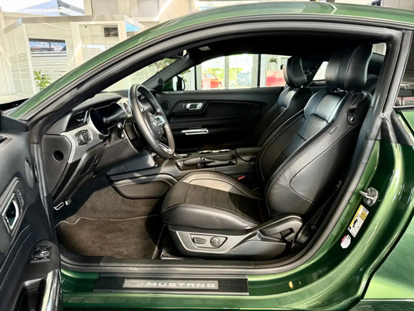 Vehicle image, number 17