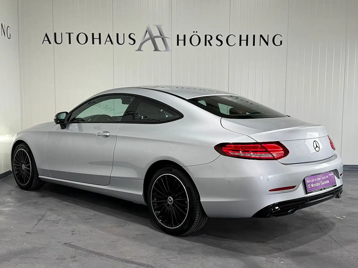 Vehicle image, number 7