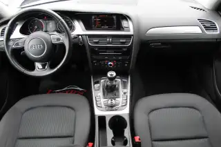 Vehicle image thumbnail, number 9