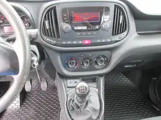 Miniatúra fotky vozidla, číslo 12