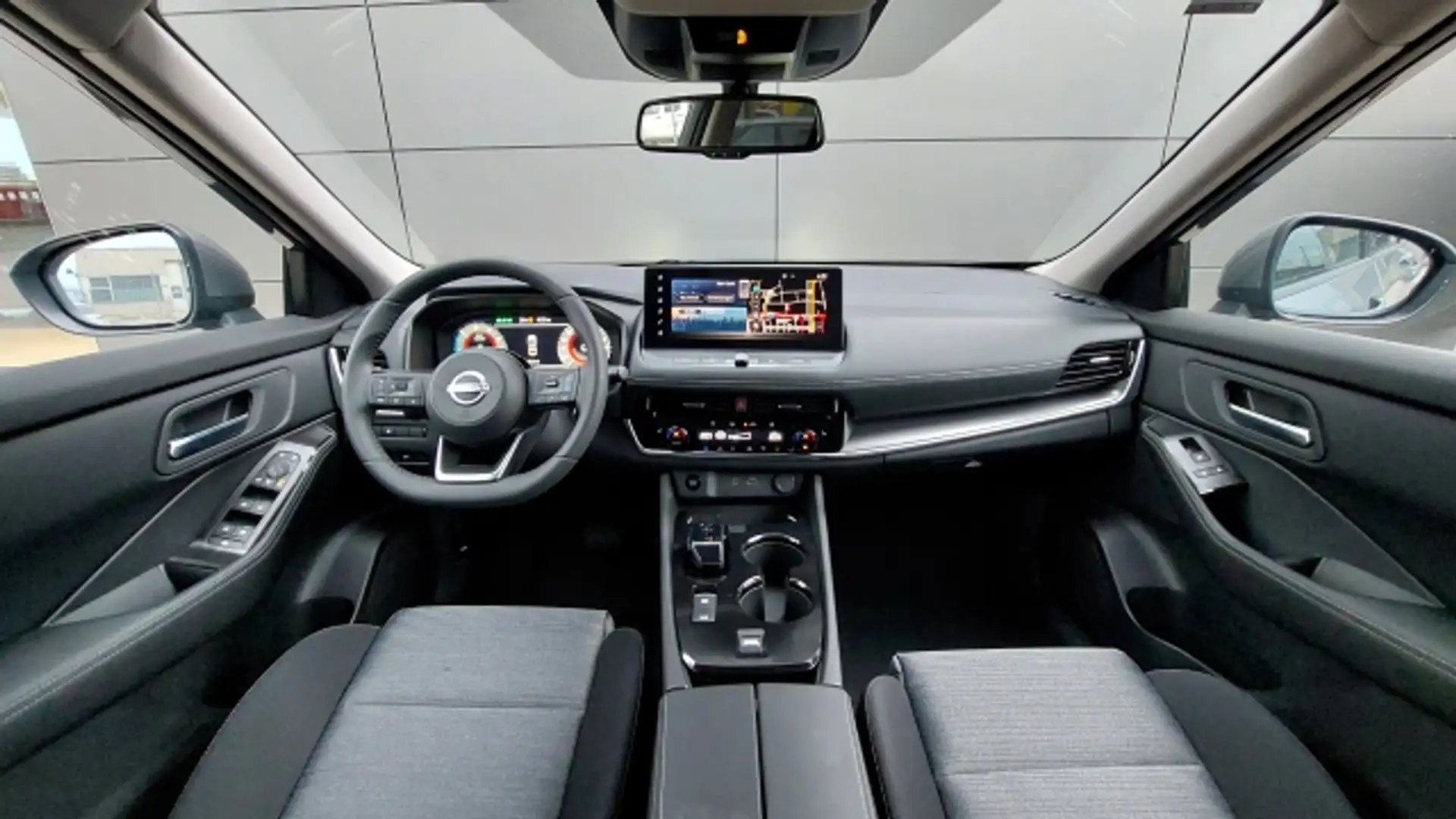 Vehicle image, number 13
