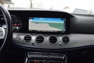 Vehicle image thumbnail, number 7