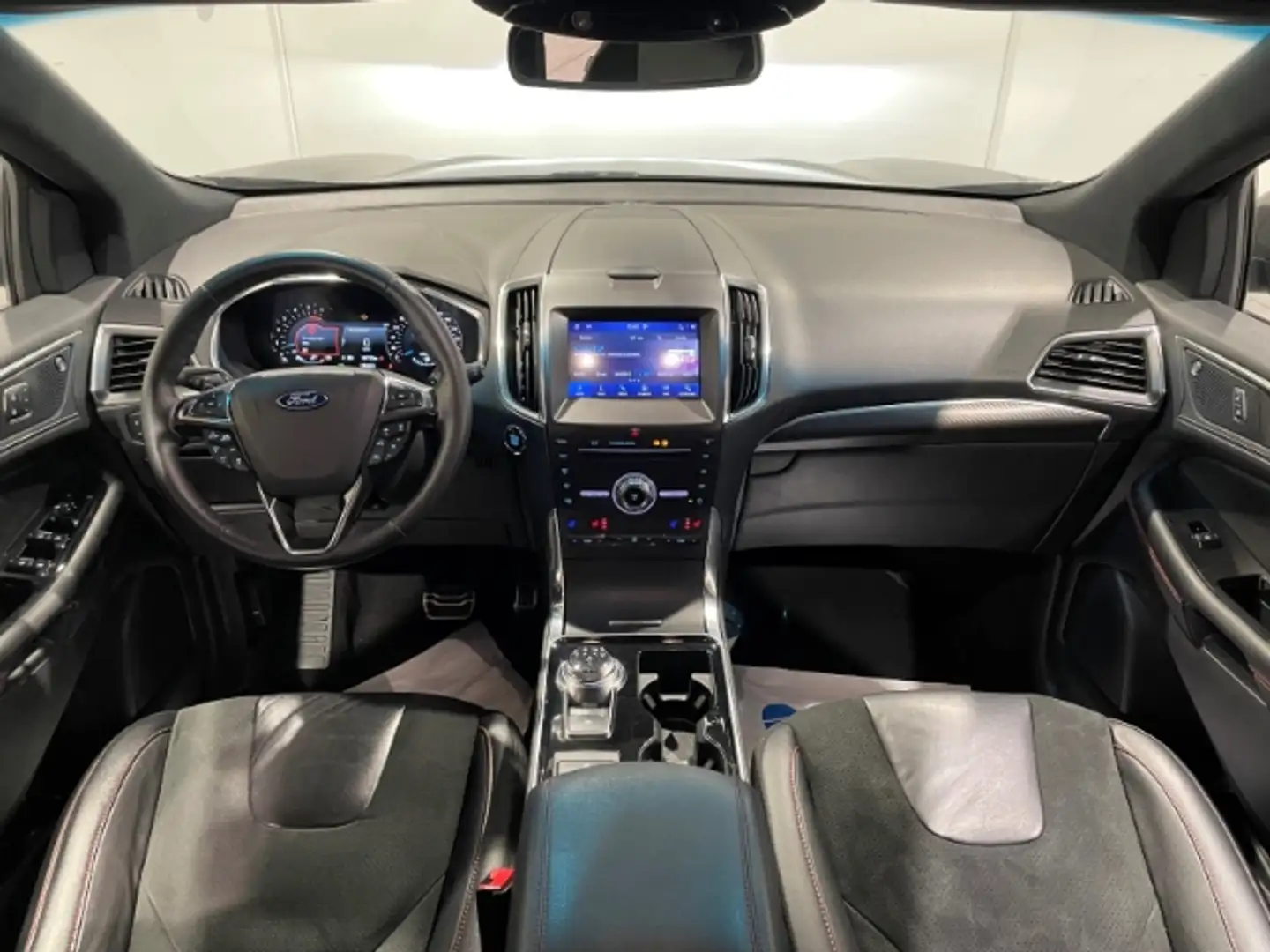 Vehicle image, number 5