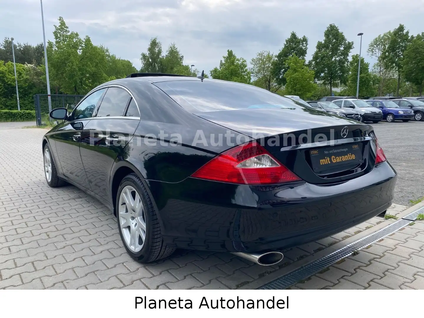 Vehicle image, number 7