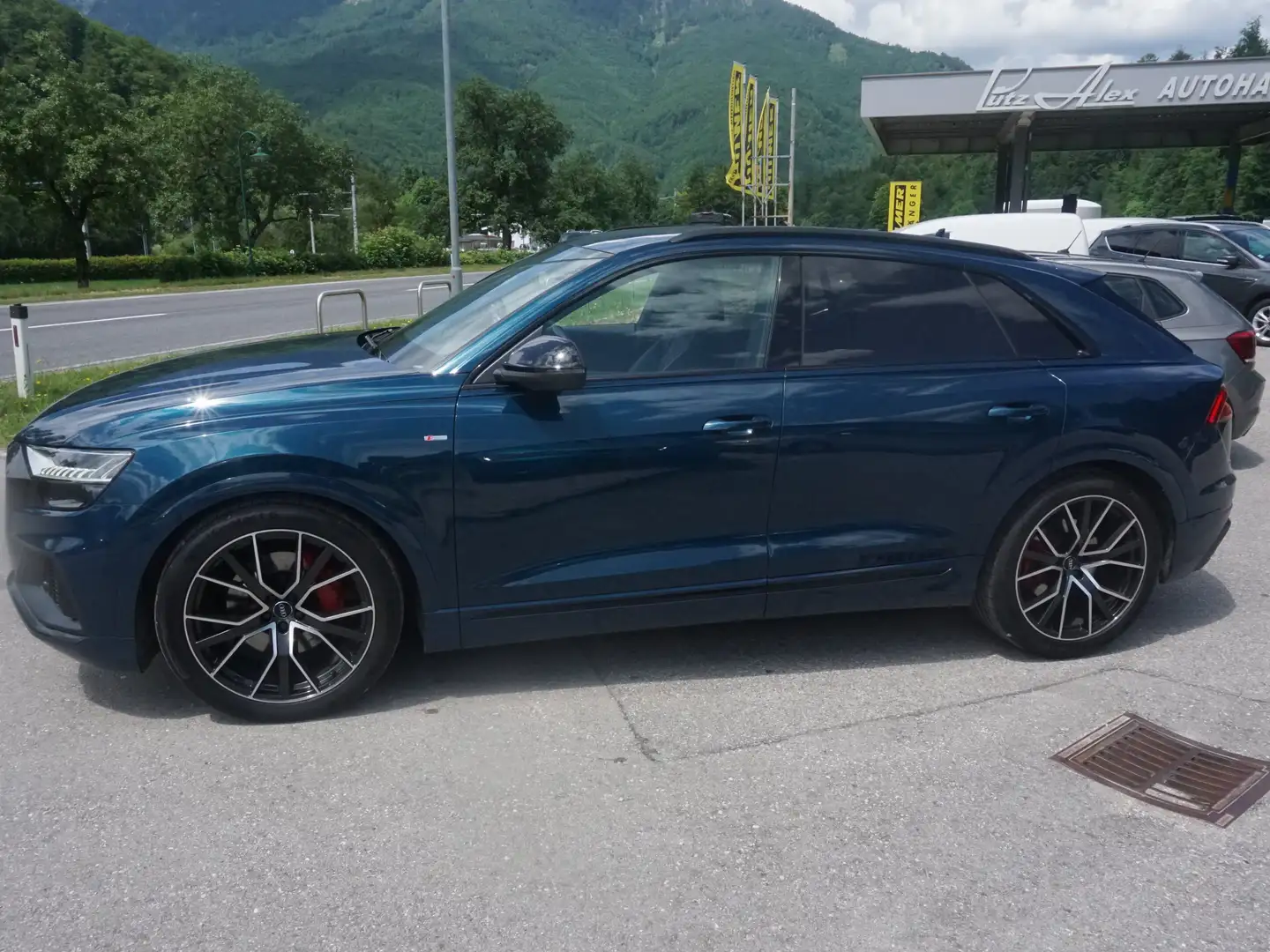 Vehicle image, number 3