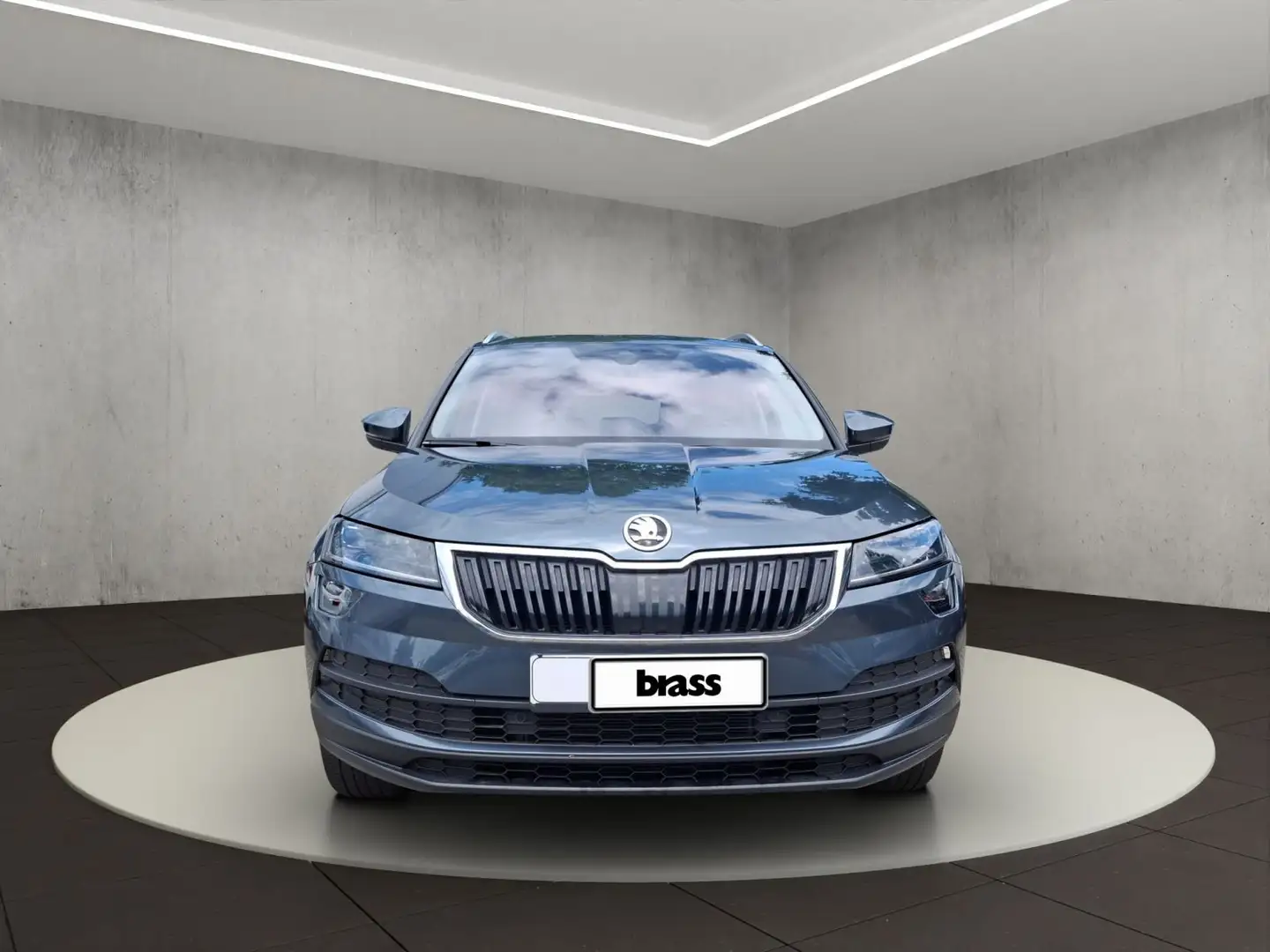 Vehicle image, number 8