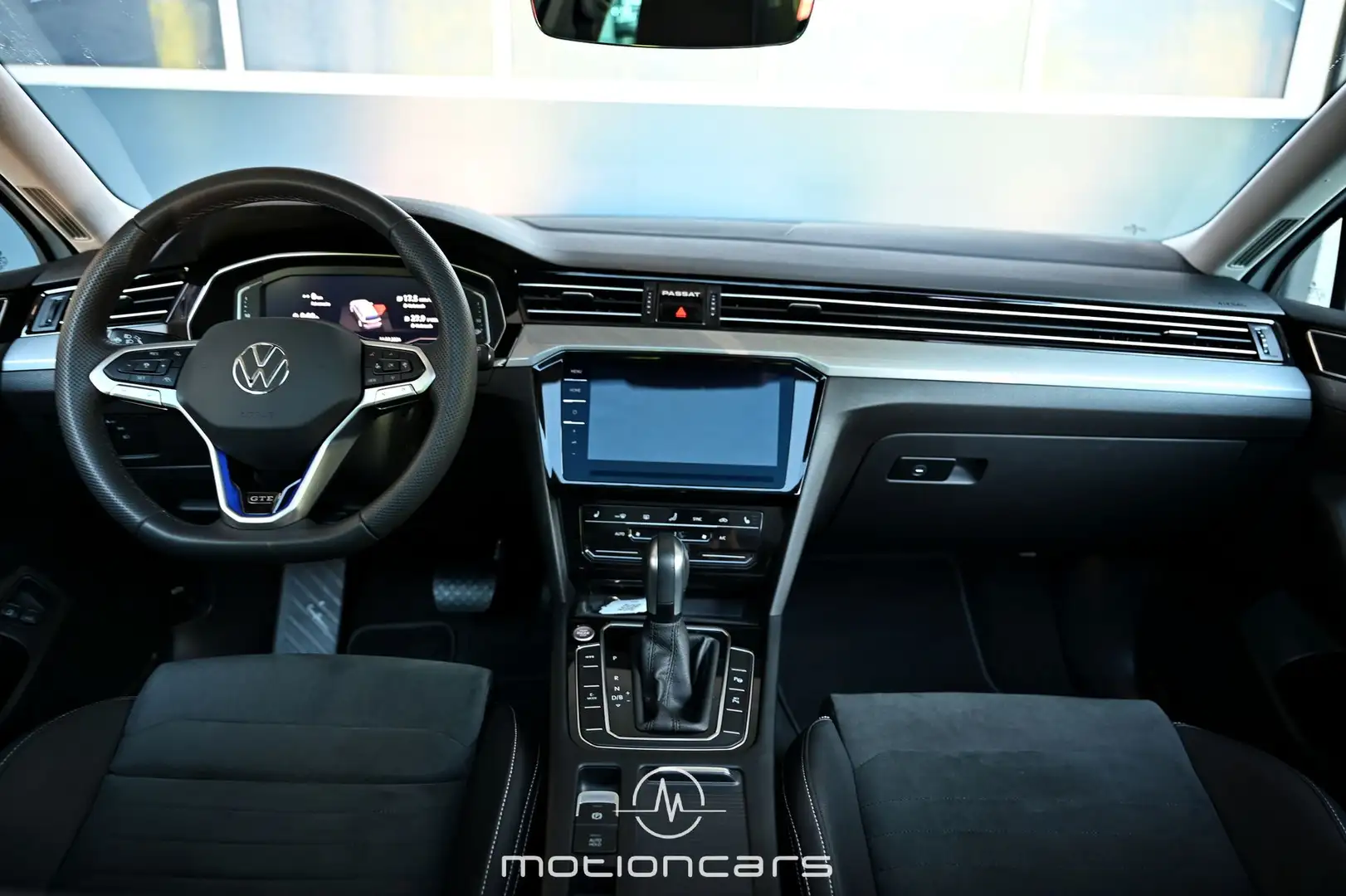 Vehicle image, number 9